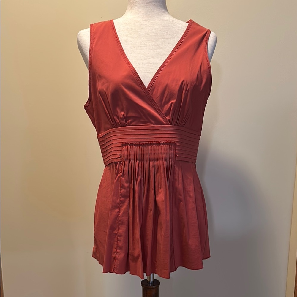 BCBGMaxAzria Rust Sleeveless V-Neck Top